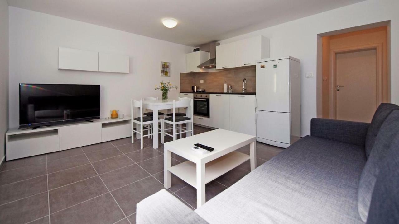 Mare Apartment
